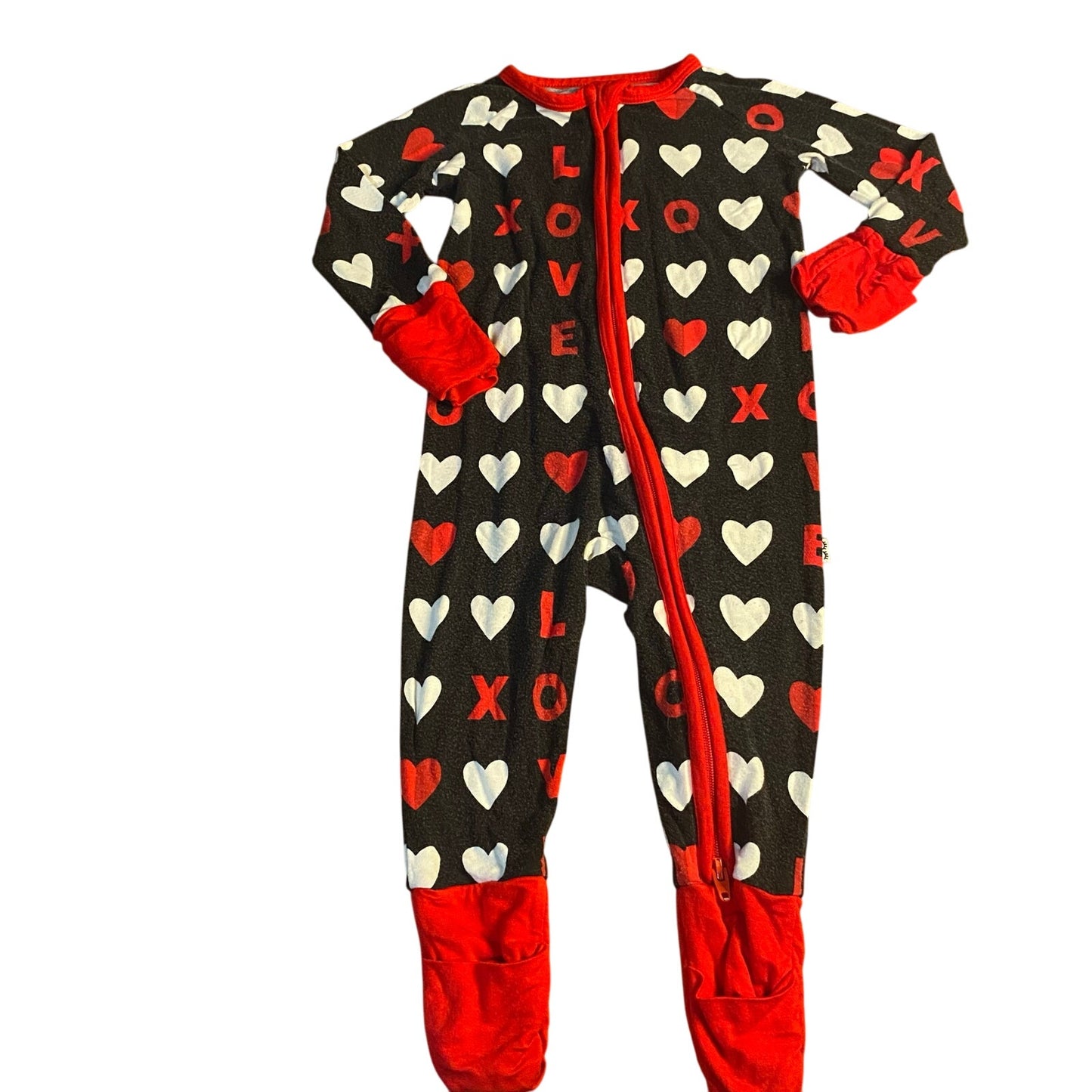 Little Sleepies black red heart Valentine full zip one piece pajama SIZE 3-6M