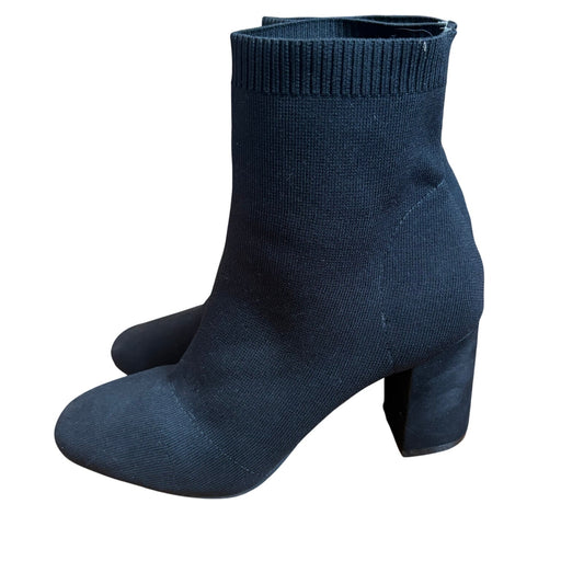 Mia Erika black textile fabric slip on ankle heeled bootie SIZE 10