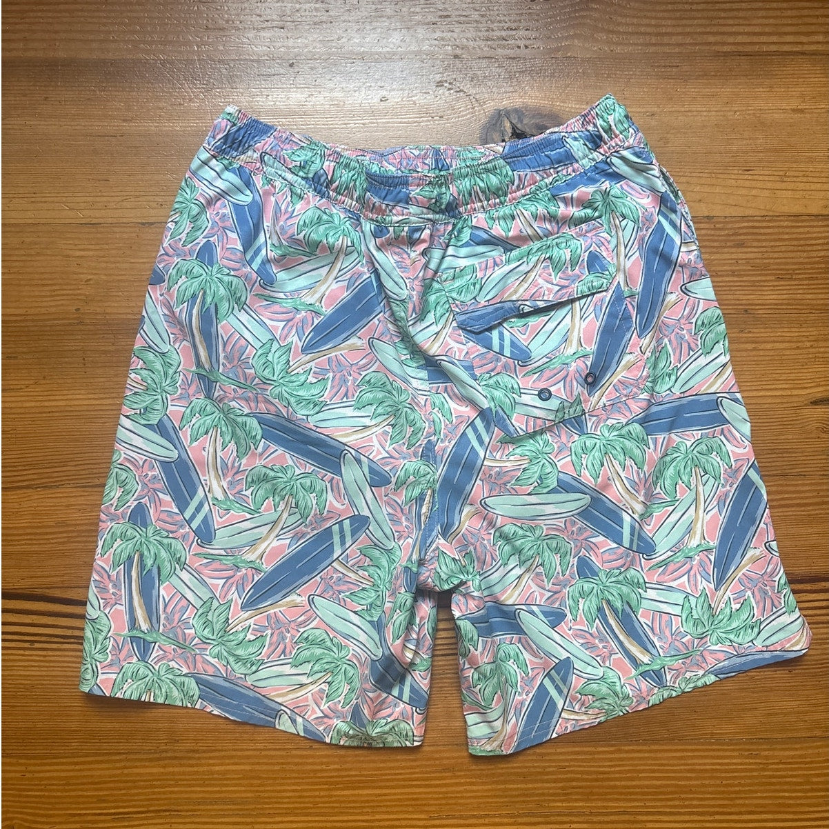 Vineyard Vines Chappy blue pink pastel surfboard palm tree swim trunks SIZE XL