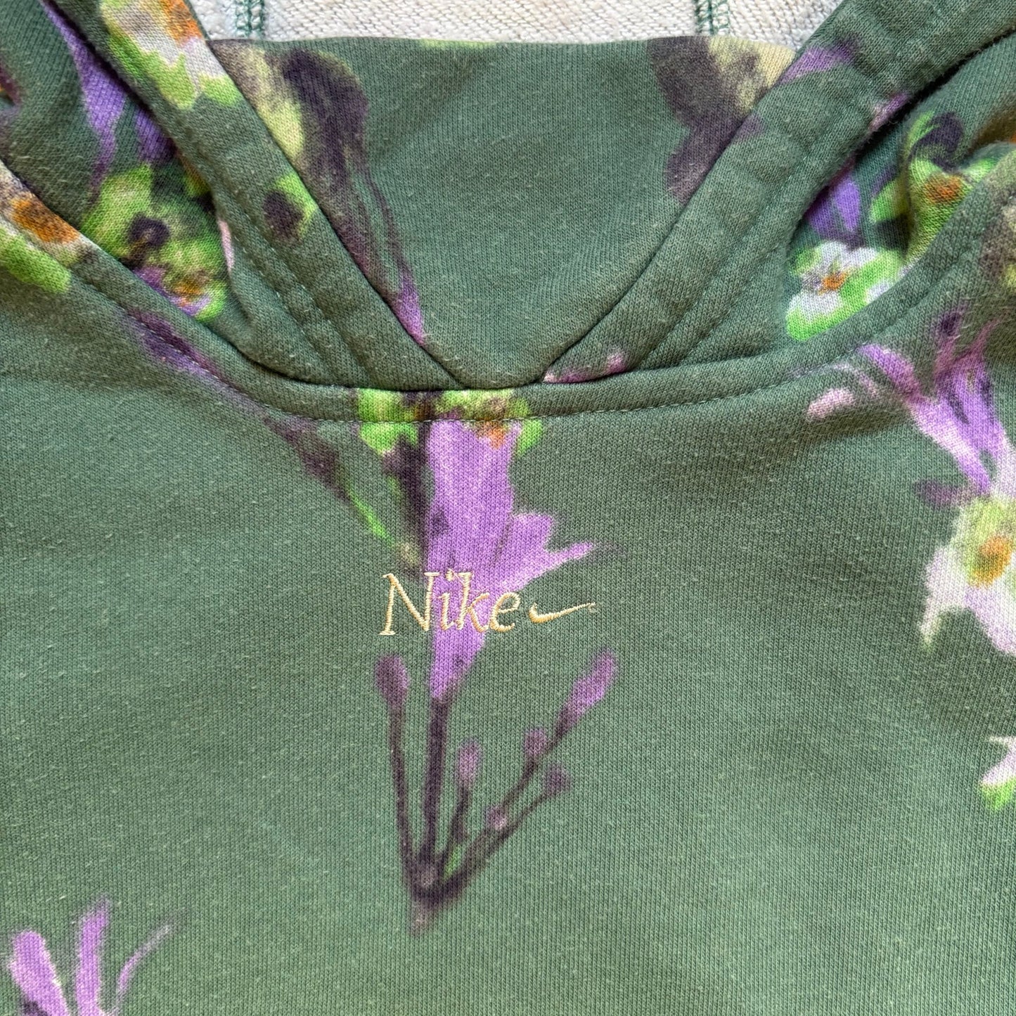 Nike green purple floral hoodie sweatshirt SIZE 4