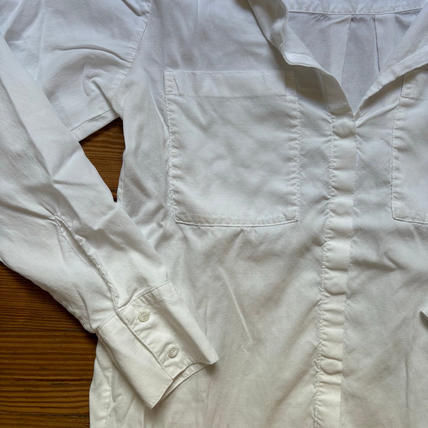 Cloth & Stone white long sleeve double breast pocket button up shirt SIZE S