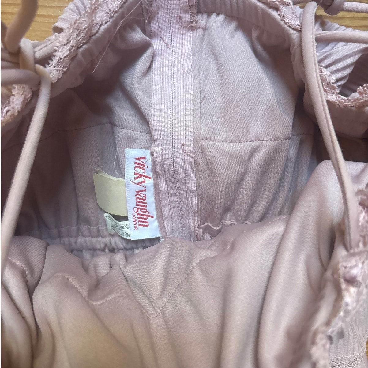 NWT Vicky Vaughn vintage blush pink lace ruffle top tie strap maxi dress SIZE 7