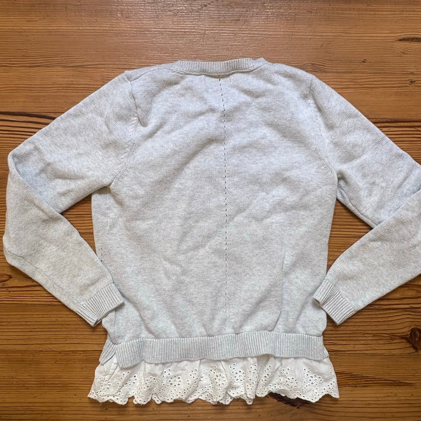 Cynthia Rowley light gray knit white eyelet bottom hem crew sweater SIZE L