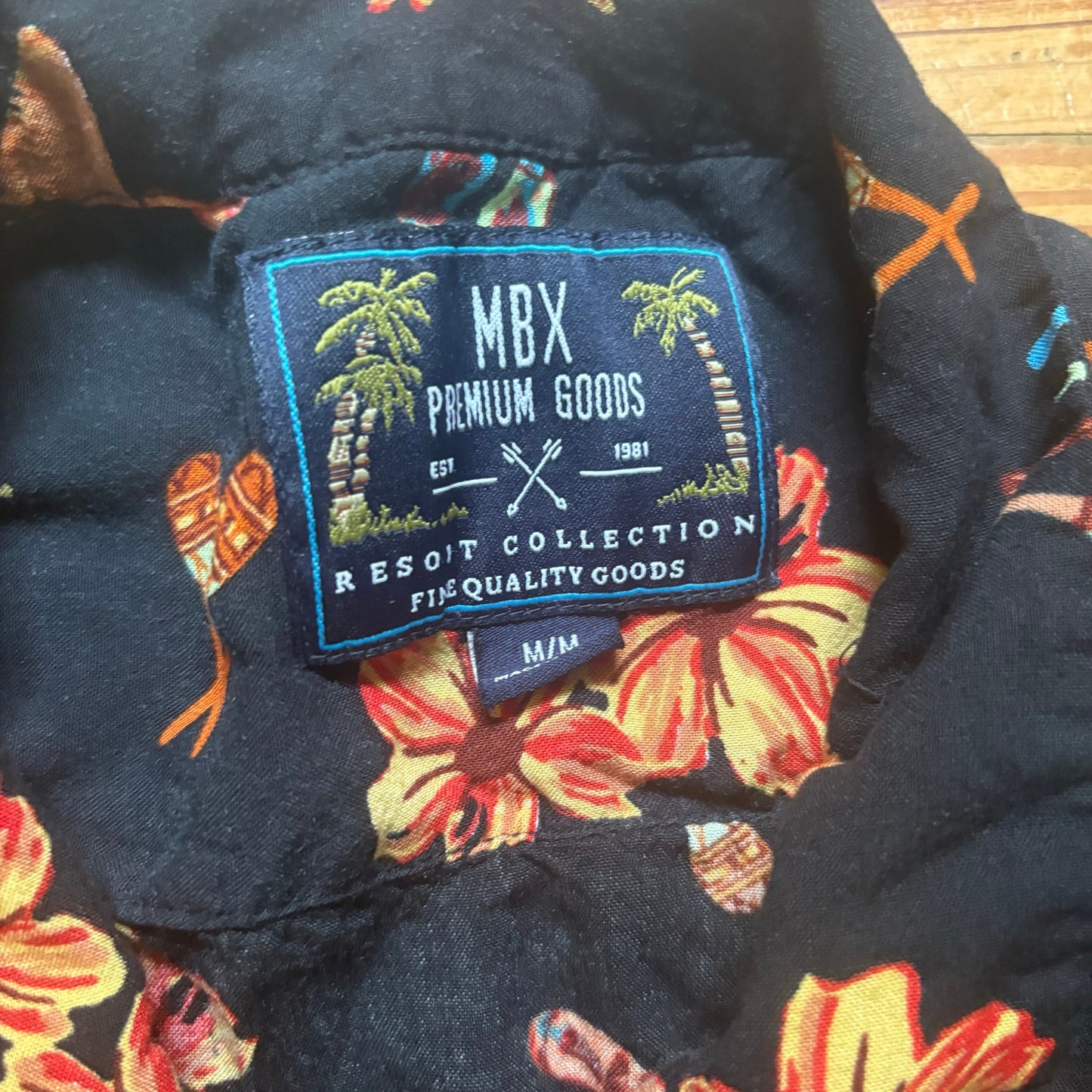 MBX black Mexican graphic short sleeve button up mens shirt SIZE M