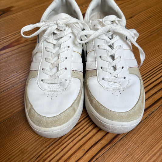 Gola white gray suede low top lace up sneakers SIZE 8