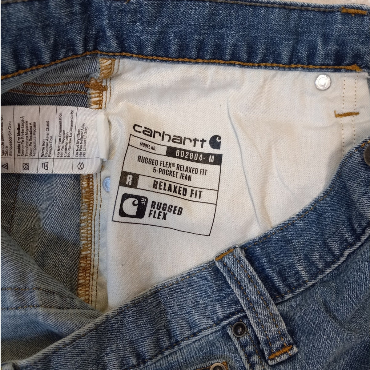 Carhartt medium wash cut off mens jean shorts SIZE 36