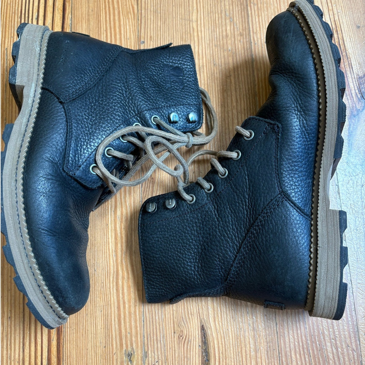 Sorel black leather mens Madison II 6" lace up boot SIZE 8