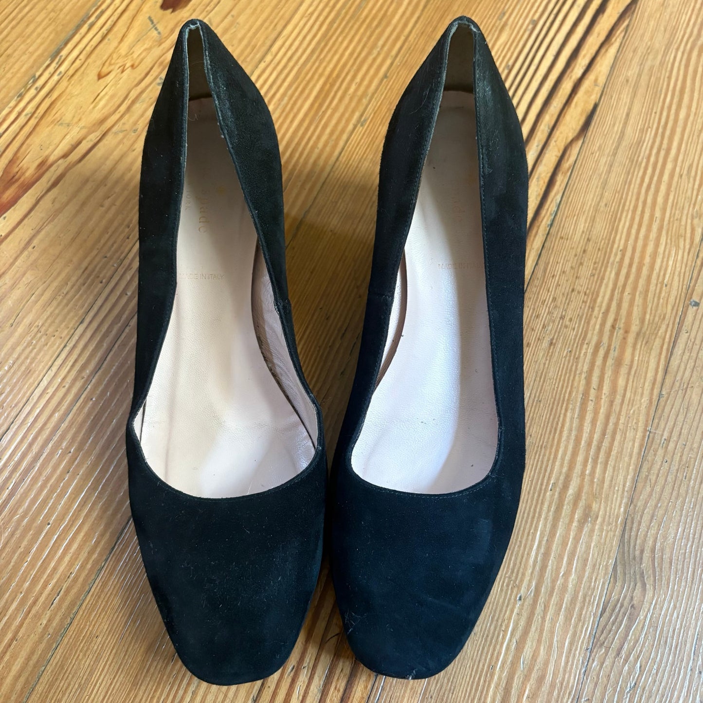 Kate Spade black suede round toe gold accent pump heels SIZE 10M