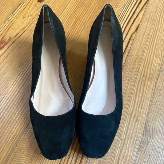 Kate Spade black suede round toe gold accent pump heels SIZE 10M