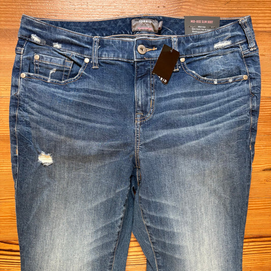 NWT Torrid medium distressed wash mid rise slim boot jeans SIZE 14