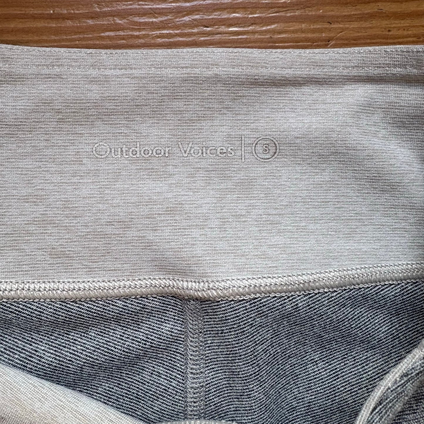 Outdoor Voices gray gradient mid rise full length leggings SIZE S