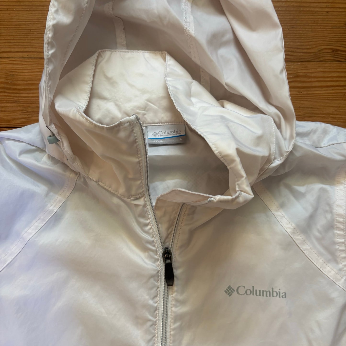 Columbia ivory hooded full zip polyester wind breaker jacket SIZE L