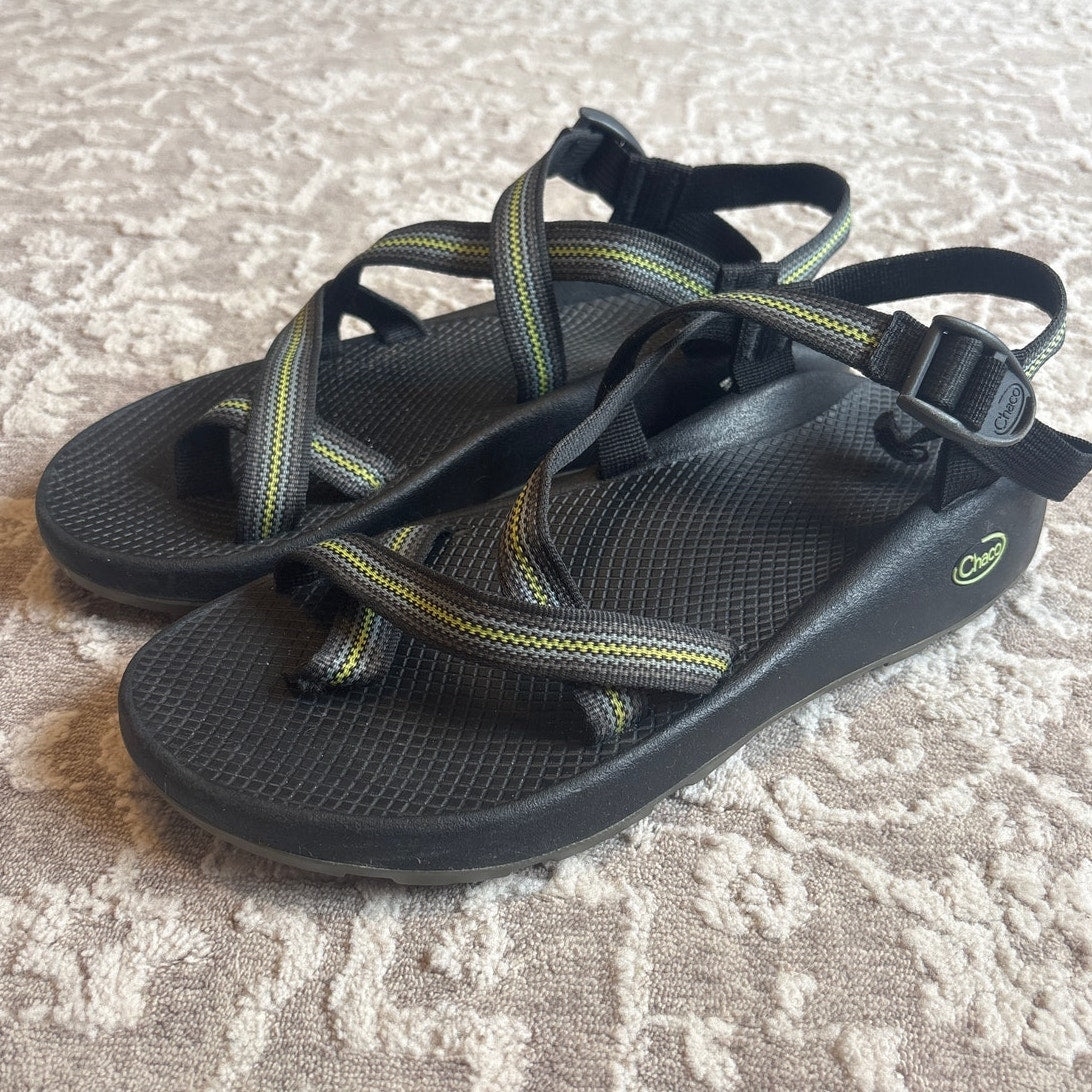 Chaco black green blue strappy classic mens sandals SIZE M11