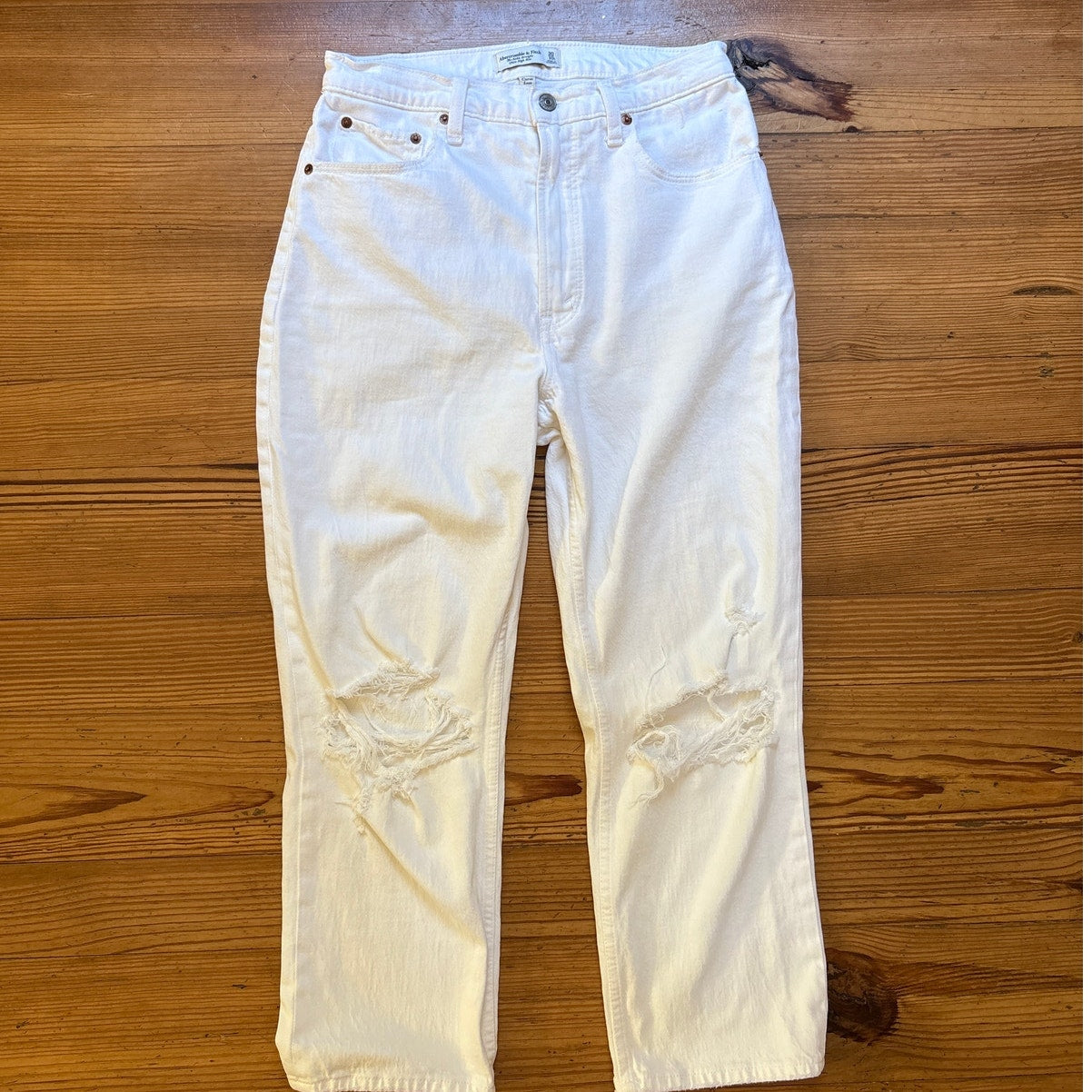 Abercrombie & Fitch white straight distressed high rise curve jeans SIZE 10S