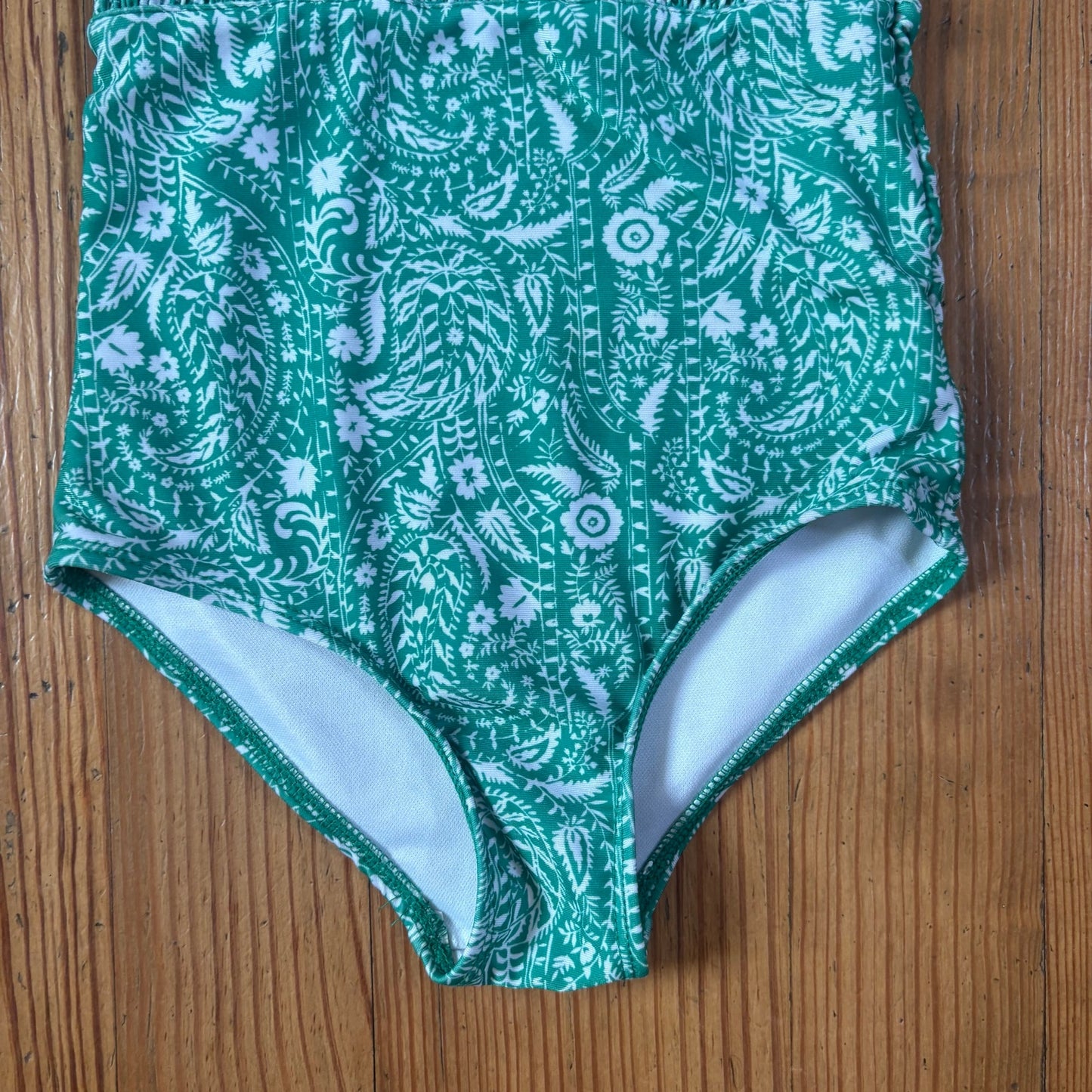 Crown & Ivy green white smocked ruffle strap swimsuit SIZE 6