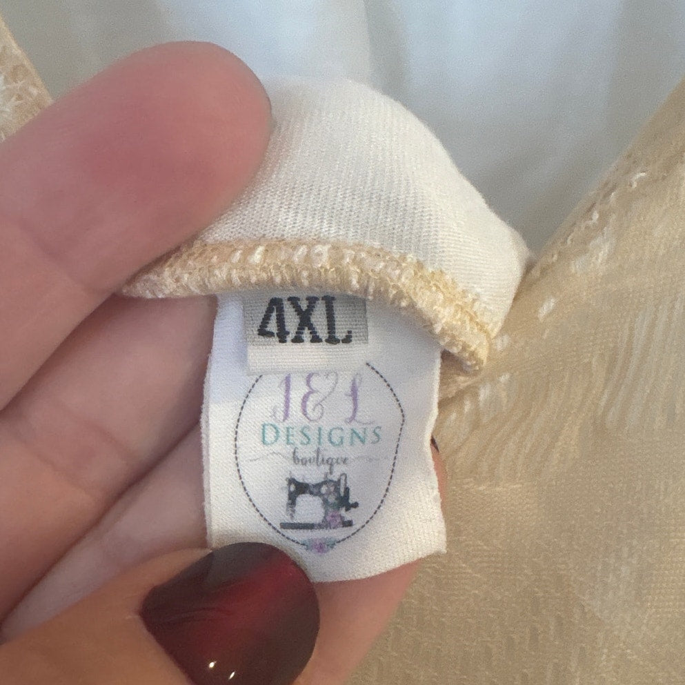 Boutique beige lace flutter sleeve tiered white chiffon formal dress SIZE 4X