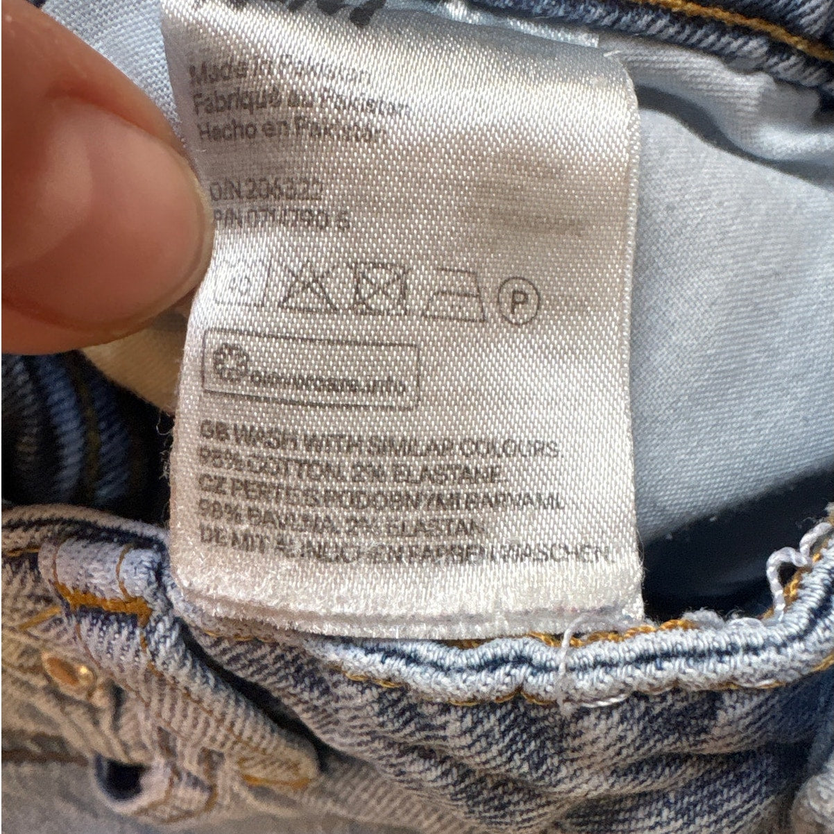 H&M light wash high rise button fly straight leg womens jeans SIZE 8