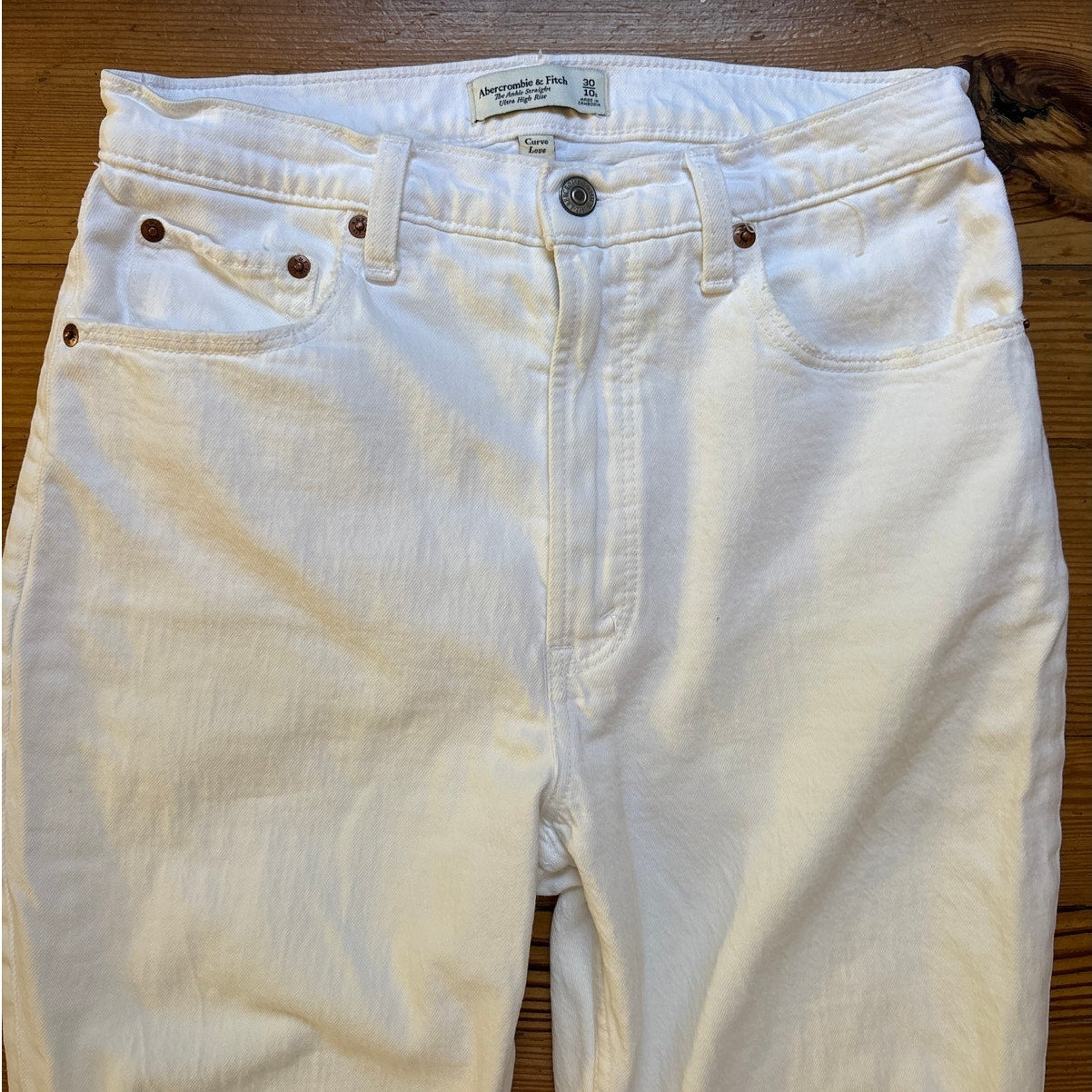 Abercrombie & Fitch white straight distressed high rise curve jeans SIZE 10S