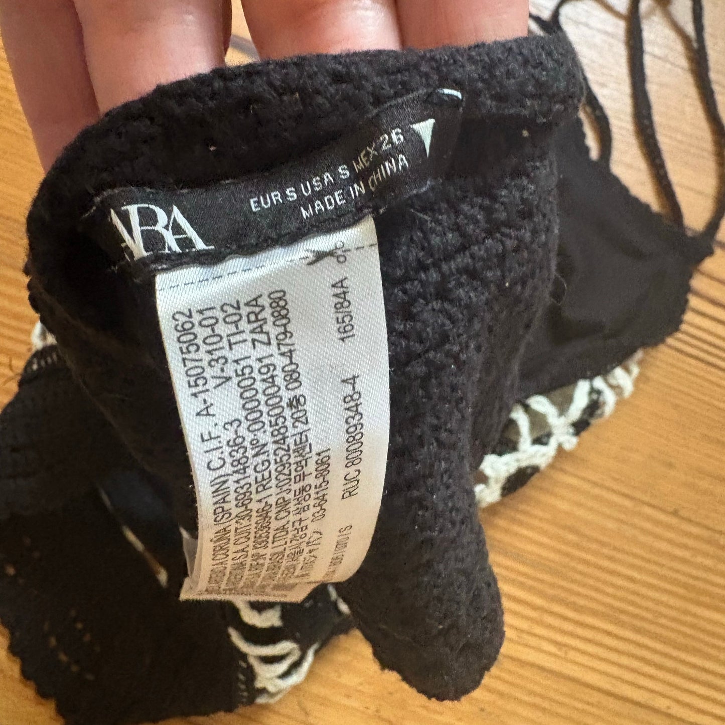 Zara black white floral crochet knit lined cropped halter top SIZE S