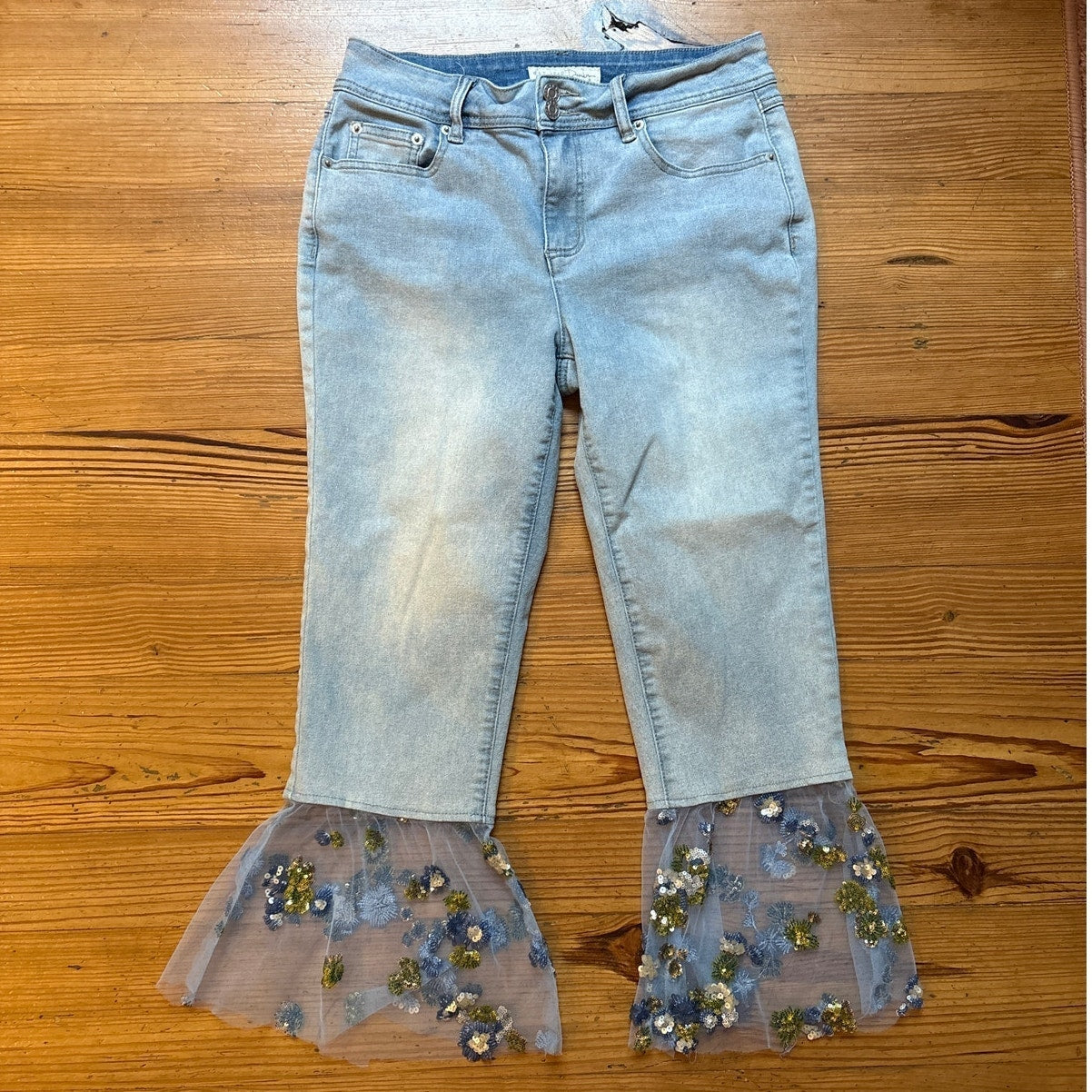 Est. 1946 light wash denim high rise cropped shher sequin flare hem SIZE 8