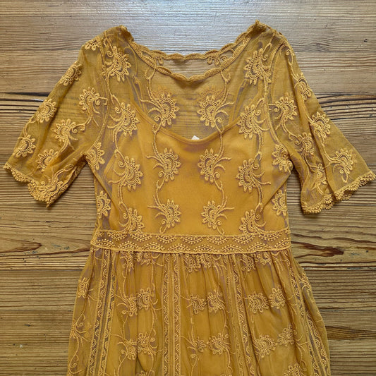 Xhilaration yellow lace overlay short sleeve midi dress SIZE M