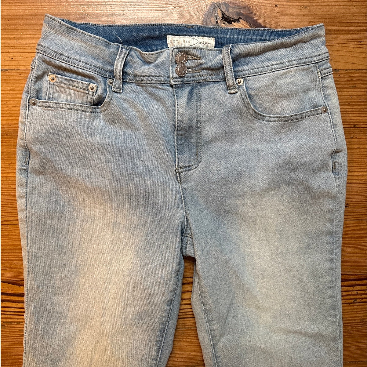 Est. 1946 light wash denim high rise cropped shher sequin flare hem SIZE 8