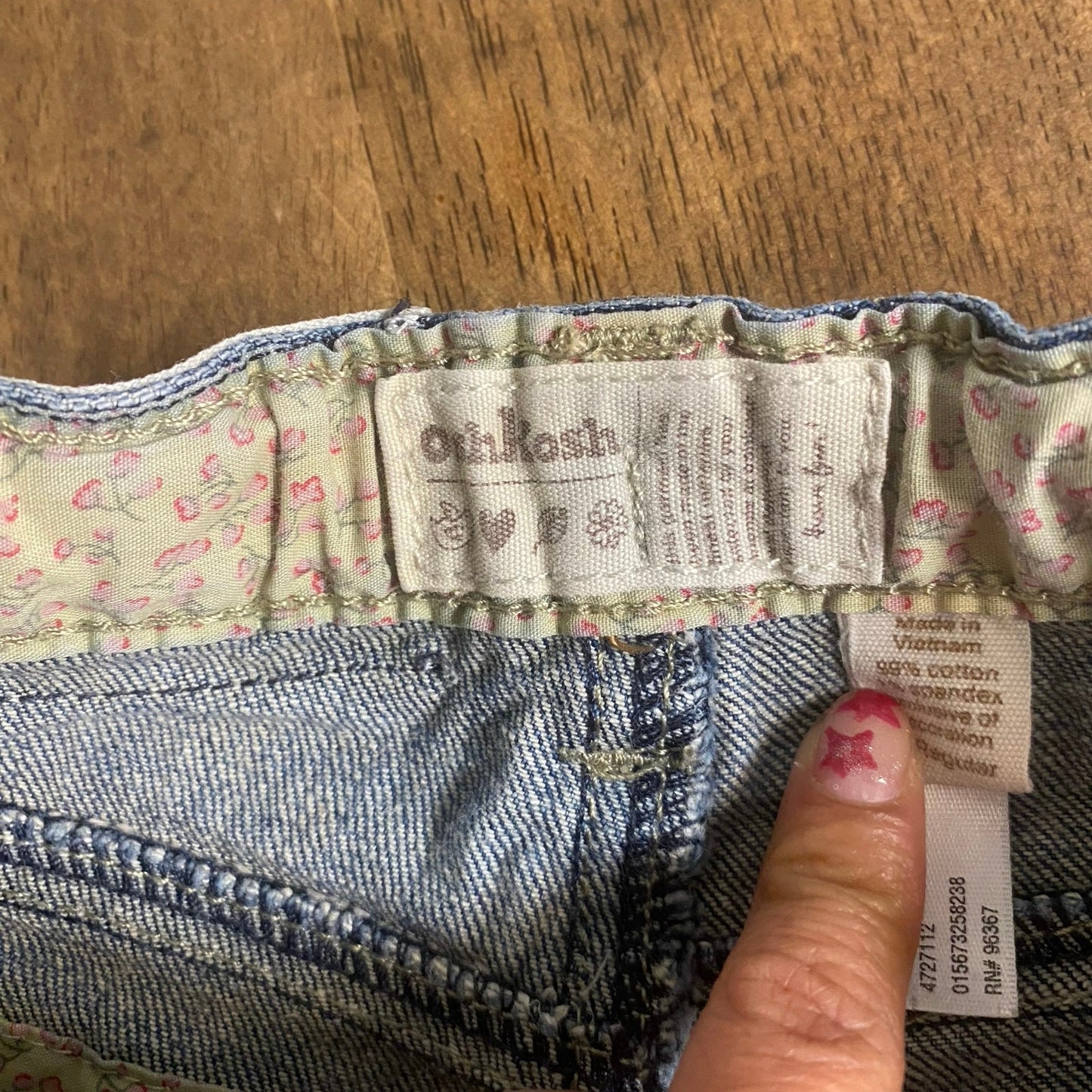 OshKosh B'gosh VTG medium wash snap botom straight leg girls jeans SIZE 6