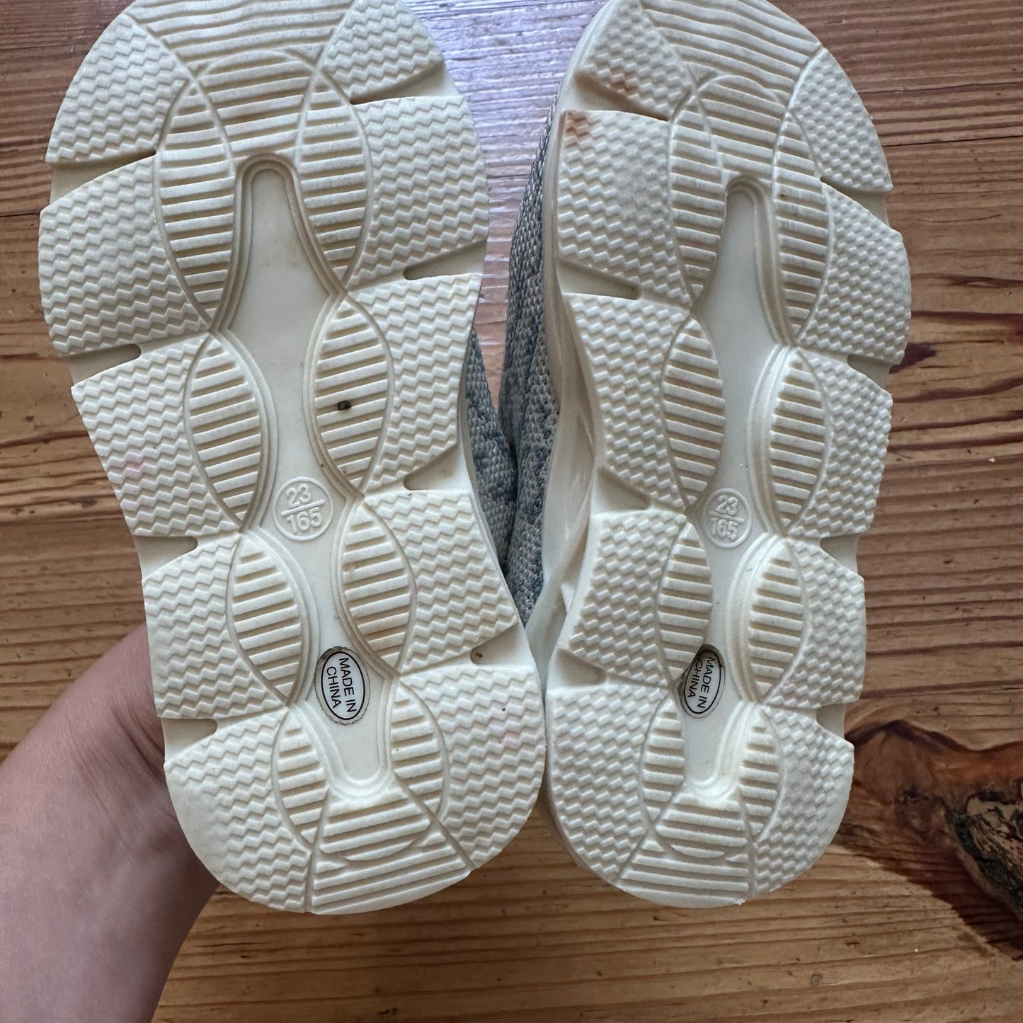 NWOT Toddler gray cream lightweight breathable lace sneakers SIZE 7