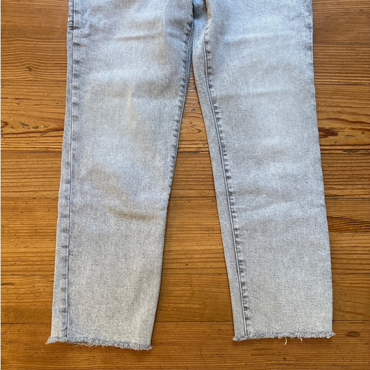 Old Navy light gray sky high straight leg cargo adjustable waist jeans SIZE 4