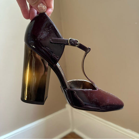 Dolce & Gabbana dark red gold patent leather T strap pumps SIZE 38.5
