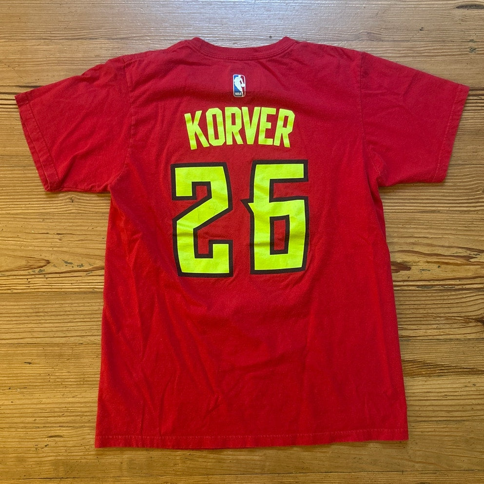 Adidas Atlanta Hawks Kyle Korver 26 short sleeve shirt SIZE M