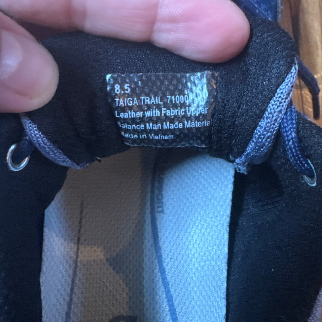 Ryka Taiga Trail blue pink accent womens hiking sneakers SIZE 8.5