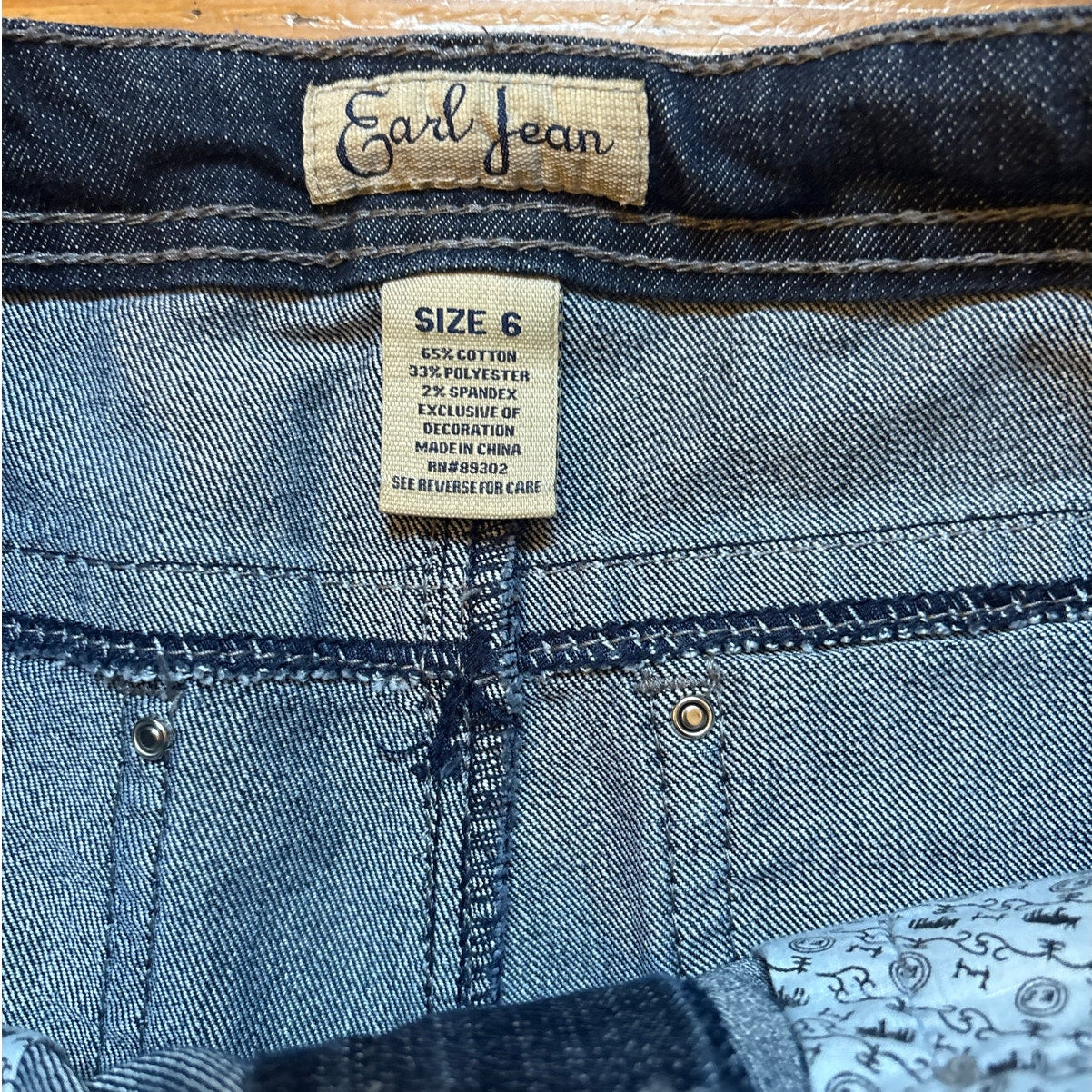 Earl Jean dark wash jeweled studded pocket cropped cuff jeans SIZE 6