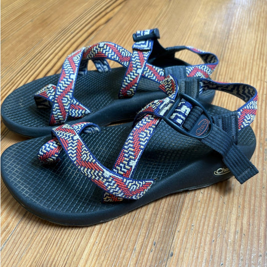 Chaco Z2 red blue yellow strappy classic waterproof womens sandal SIZE 7