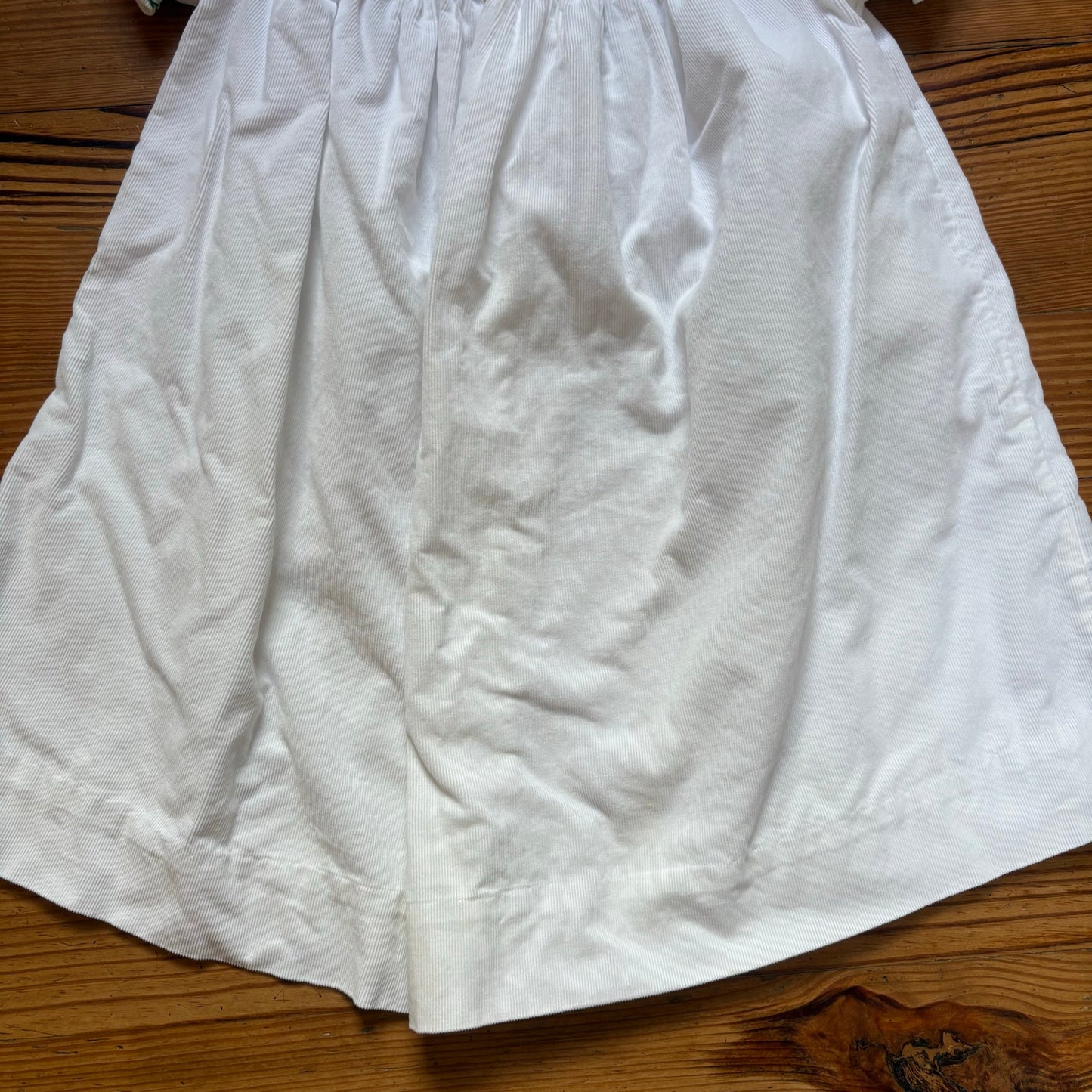 Royal Child white corduroy green smocked short sleeve dress SIZE 18M