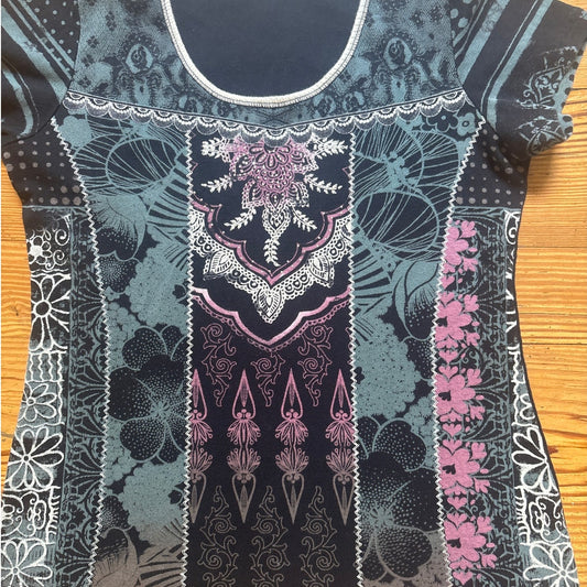 Vanilla Sugar black y2k studded goth short sleeve scoop neck shirt SIZE S