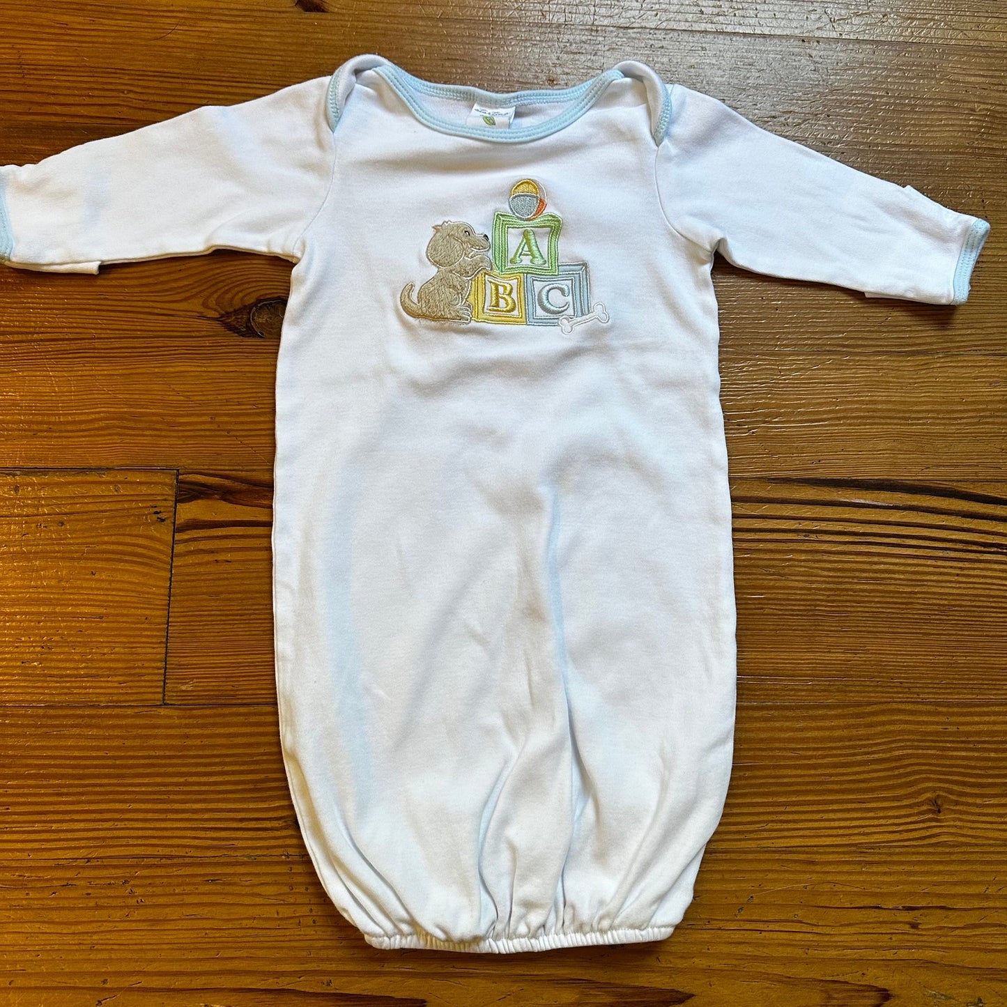 Starting Out white dog blocks embroidered sleep dress SIZE 0-6M
