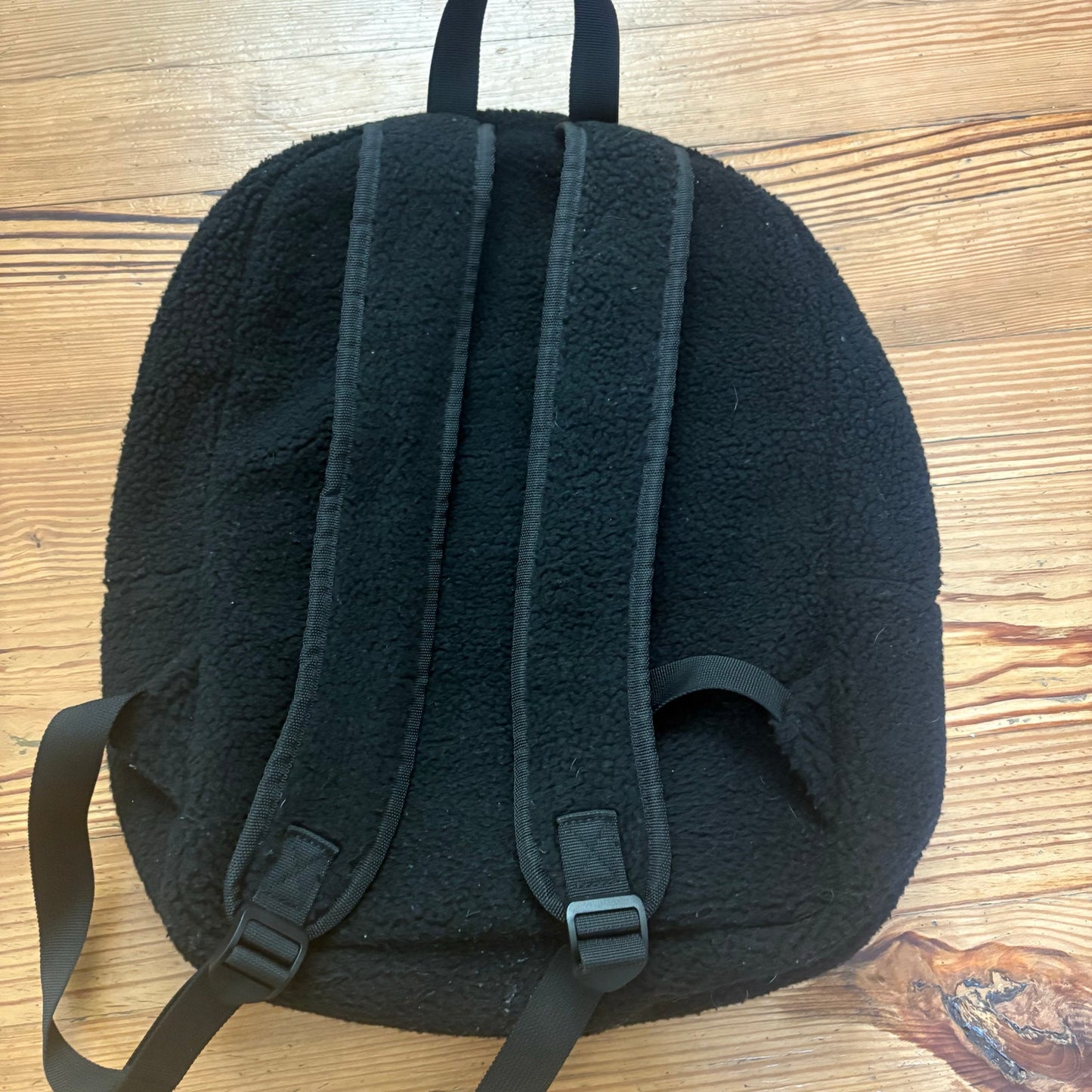 Kavu black sherpa fleece backpack