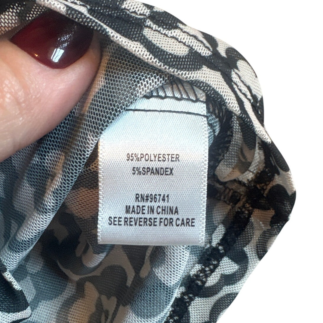 Belle Du Jour black white floral cheer short sleeve button up blouse SIZE XL