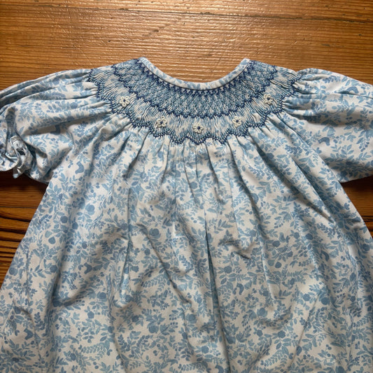 Sweet Dreams blue white toile smocked floral short sleeve dress SIZE 2T