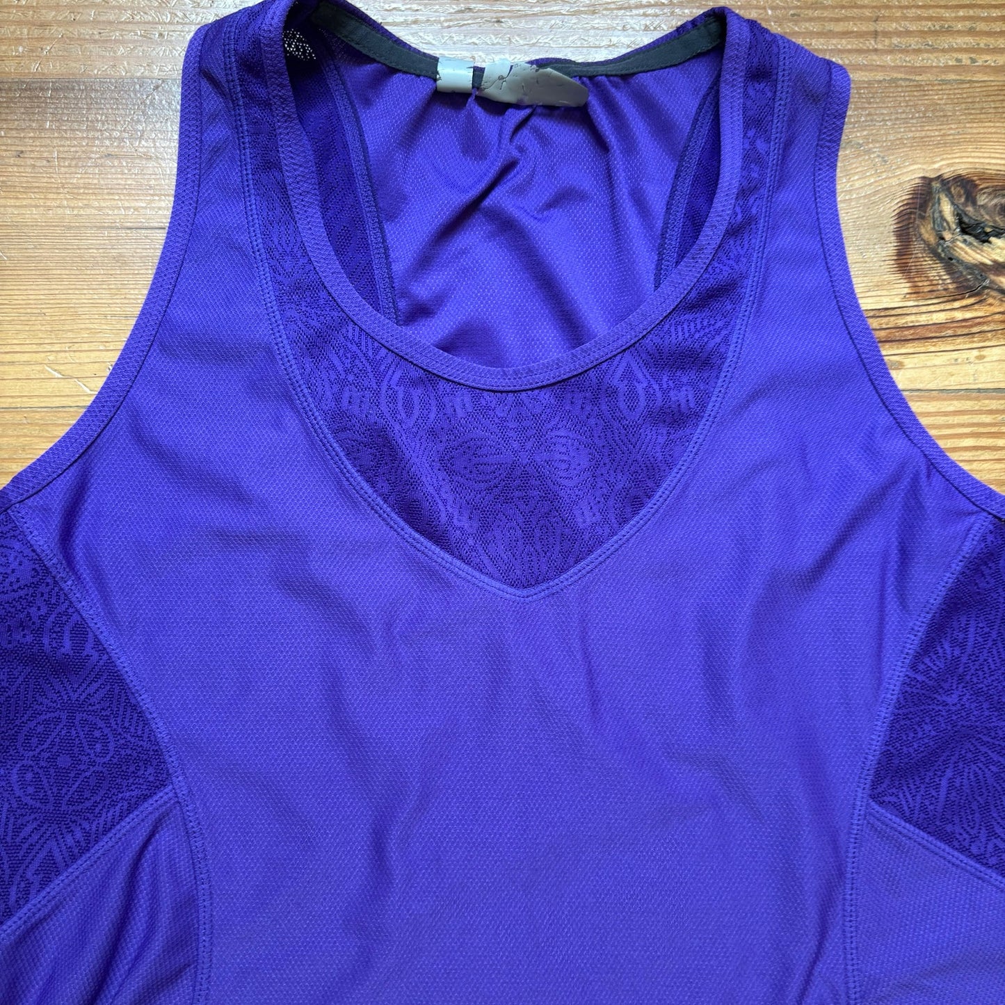 Athleta dark purple lace accents athletic tank top SIZE S